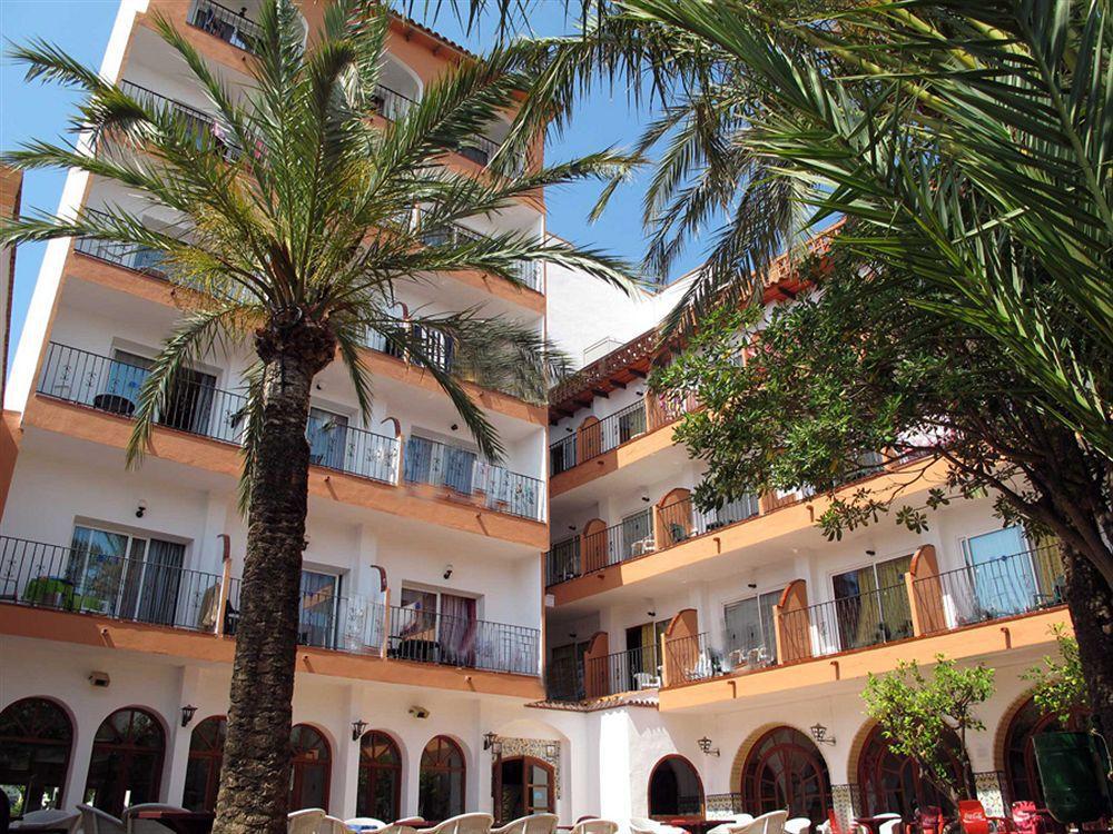 Hotel Comarruga Platja Екстер'єр фото