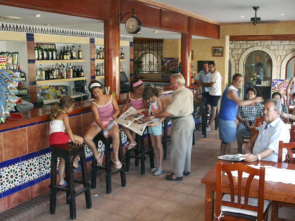 Hotel Comarruga Platja Екстер'єр фото