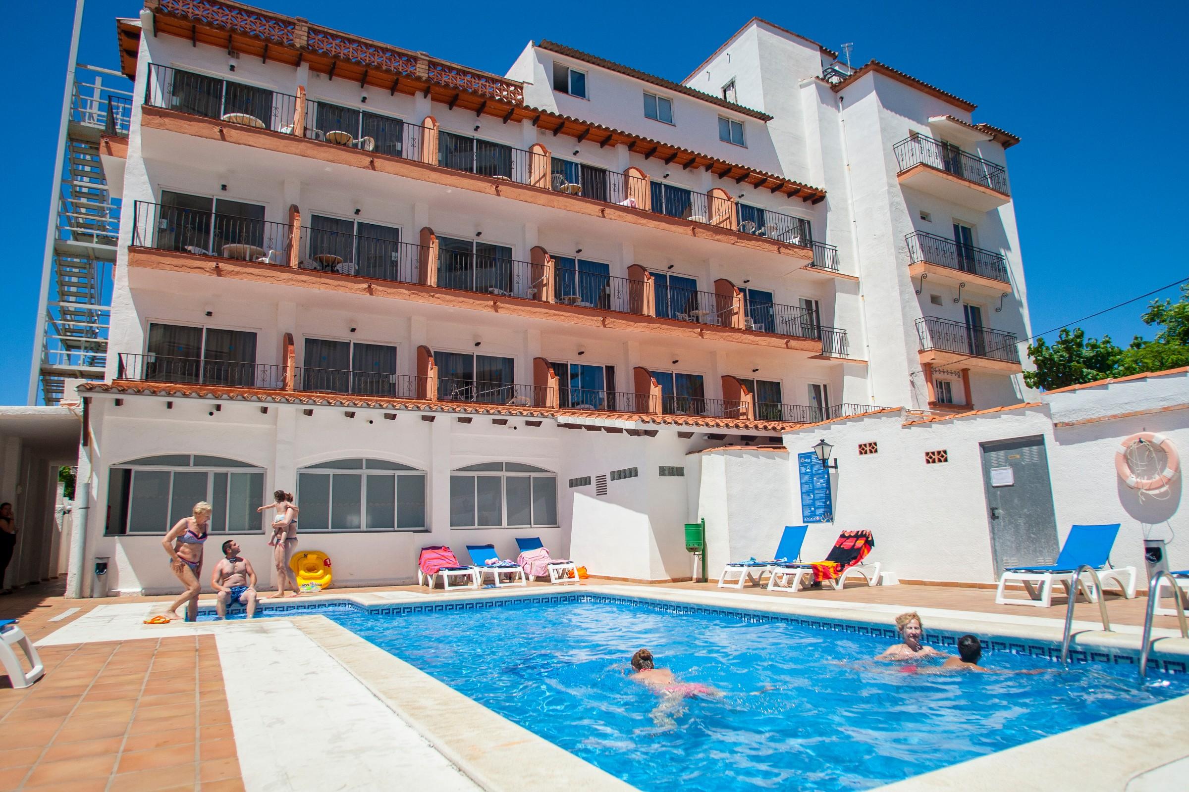 Hotel Comarruga Platja Екстер'єр фото