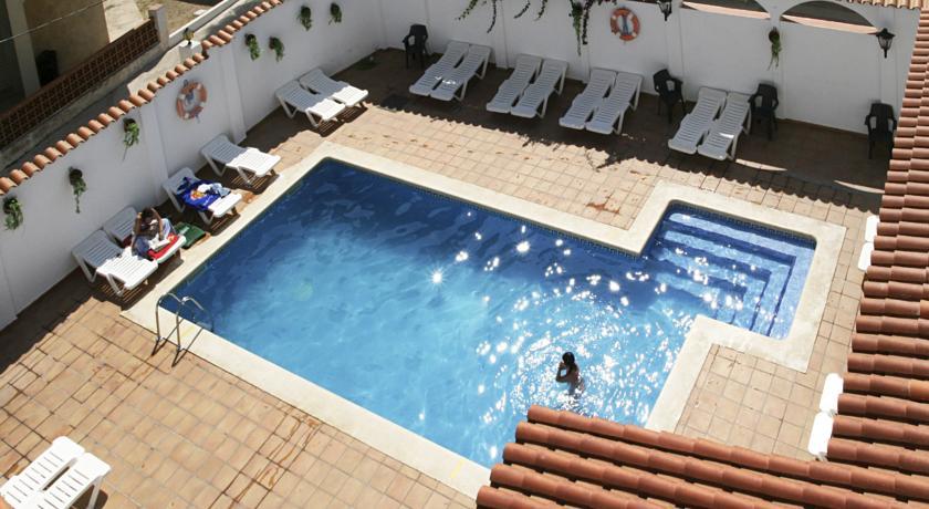Hotel Comarruga Platja Екстер'єр фото