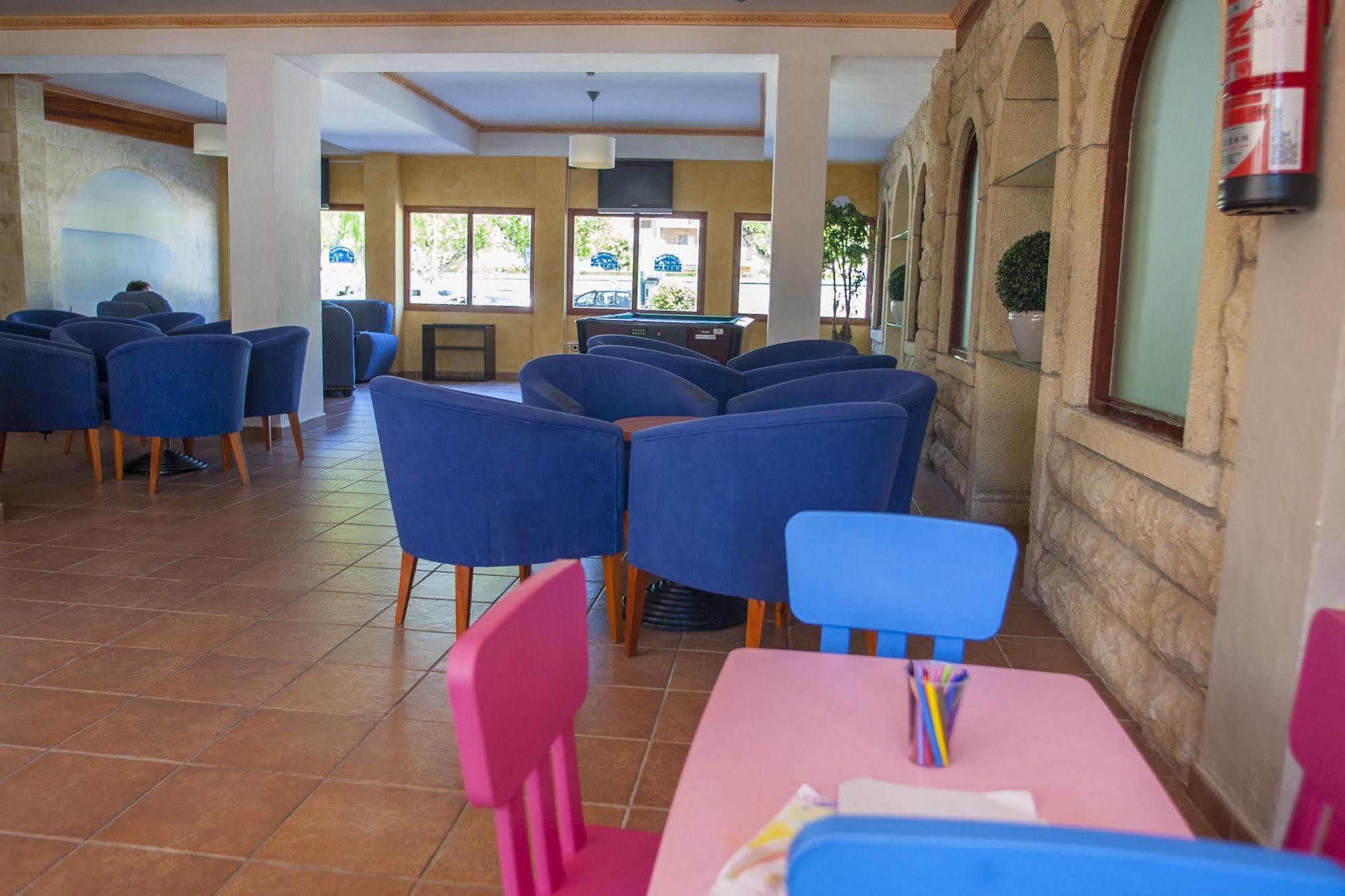 Hotel Comarruga Platja Екстер'єр фото